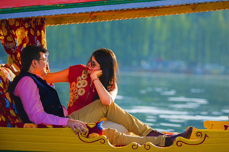 img/honeymoon-kashmir-a.png